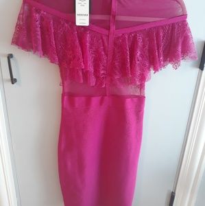 BEBE Dress Brand New size XS